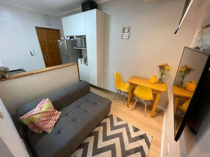 Foto 1 de Apartamento com 2 Quartos à venda, 38m² em Vila Junqueira, Santo André