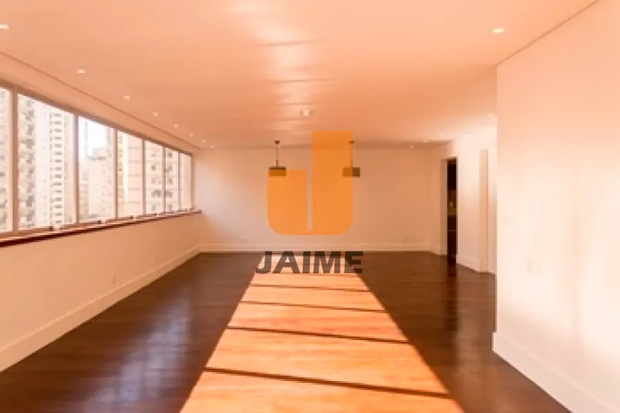 Foto 1 de Apartamento com 3 Quartos à venda, 182m² em Jardim Paulista, São Paulo