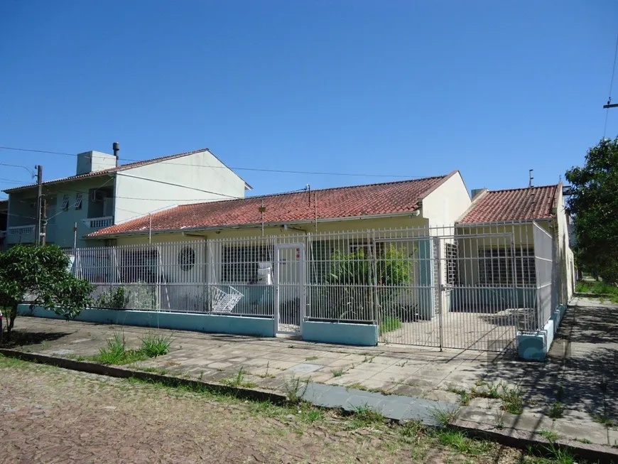 Foto 1 de Casa com 3 Quartos à venda, 280m² em Partenon, Porto Alegre