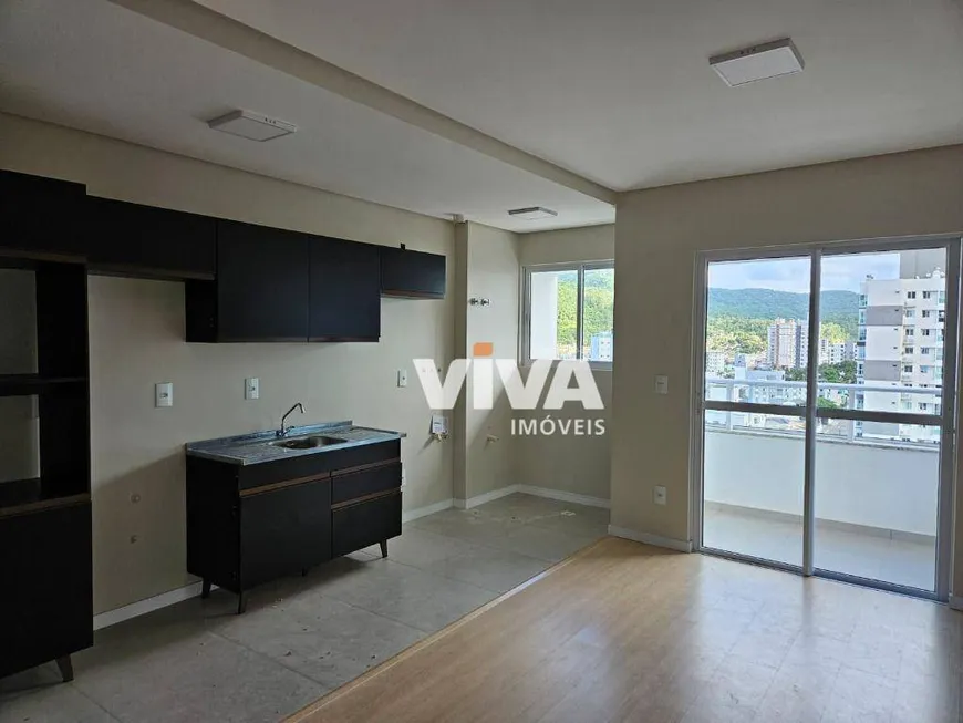 Foto 1 de Apartamento com 2 Quartos para alugar, 63m² em Vila Operaria, Itajaí