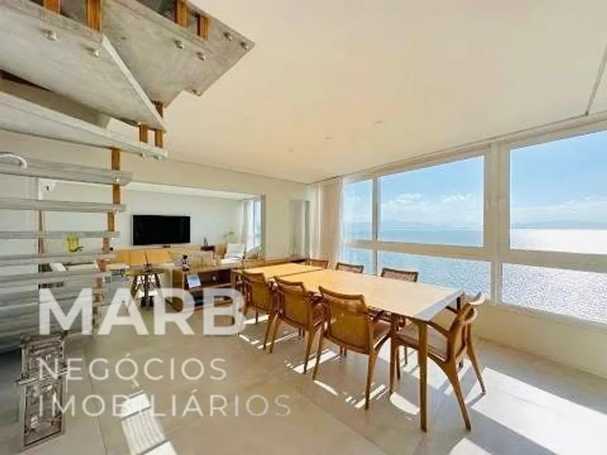 Foto 1 de Cobertura com 3 Quartos à venda, 174m² em Beira Mar, Florianópolis