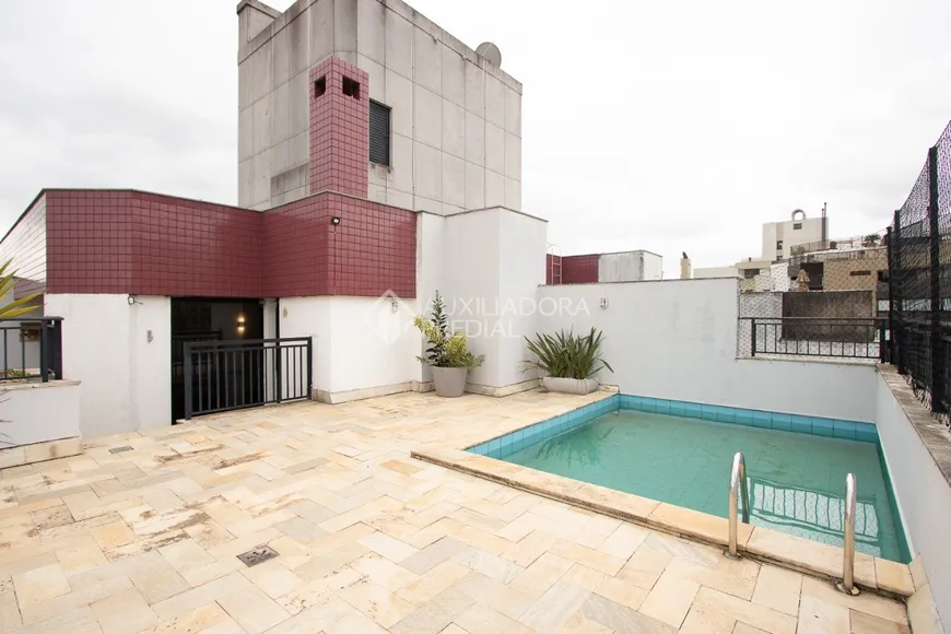 Foto 1 de Apartamento com 4 Quartos à venda, 208m² em Agronômica, Florianópolis