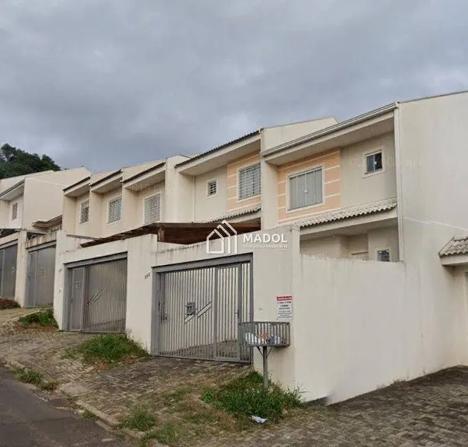 Foto 1 de Sobrado com 3 Quartos à venda, 80m² em Ronda, Ponta Grossa