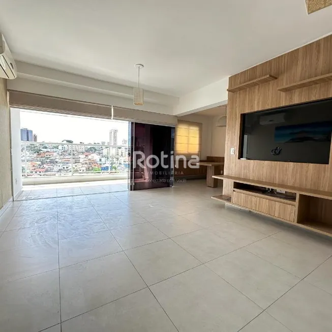 Foto 1 de Apartamento com 3 Quartos à venda, 119m² em Santa Maria, Uberlândia