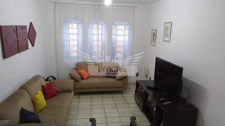 Foto 1 de Sobrado com 2 Quartos à venda, 106m² em Santa Maria, Santo André