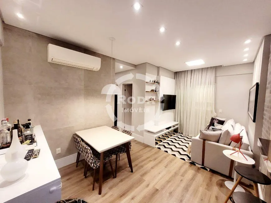 Foto 1 de Apartamento com 2 Quartos à venda, 64m² em Estuario, Santos