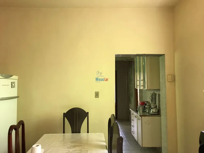 Foto 1 de Casa com 3 Quartos à venda, 200m² em Santa Tereza, Belo Horizonte