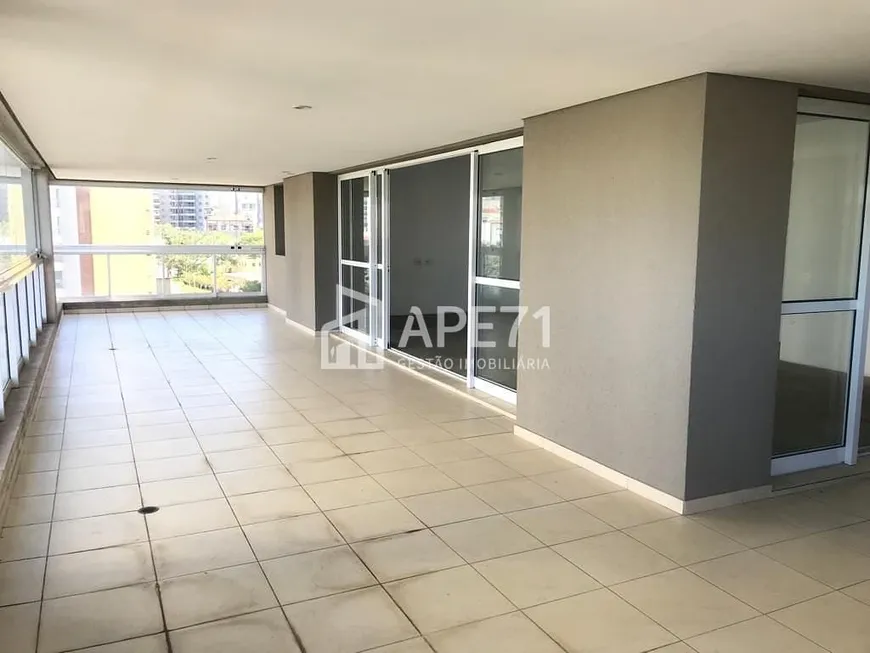 Foto 1 de Apartamento com 4 Quartos à venda, 250m² em Vila Mariana, São Paulo