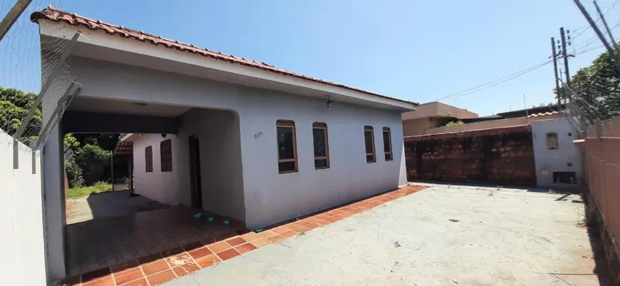 Foto 1 de Casa com 3 Quartos à venda, 20m² em Jardim Paulista, Campo Grande