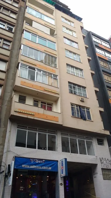 Foto 1 de Apartamento com 3 Quartos à venda, 143m² em Centro, Porto Alegre