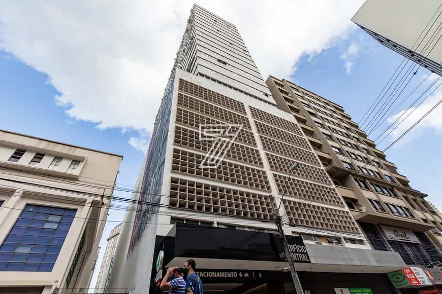 Foto 1 de Ponto Comercial à venda, 59m² em Centro, Curitiba