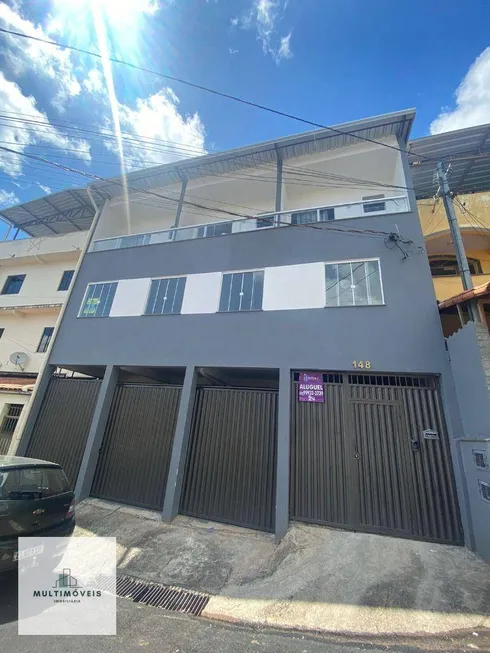 Foto 1 de Apartamento com 2 Quartos para alugar, 45m² em Jóquei Clube, Juiz de Fora