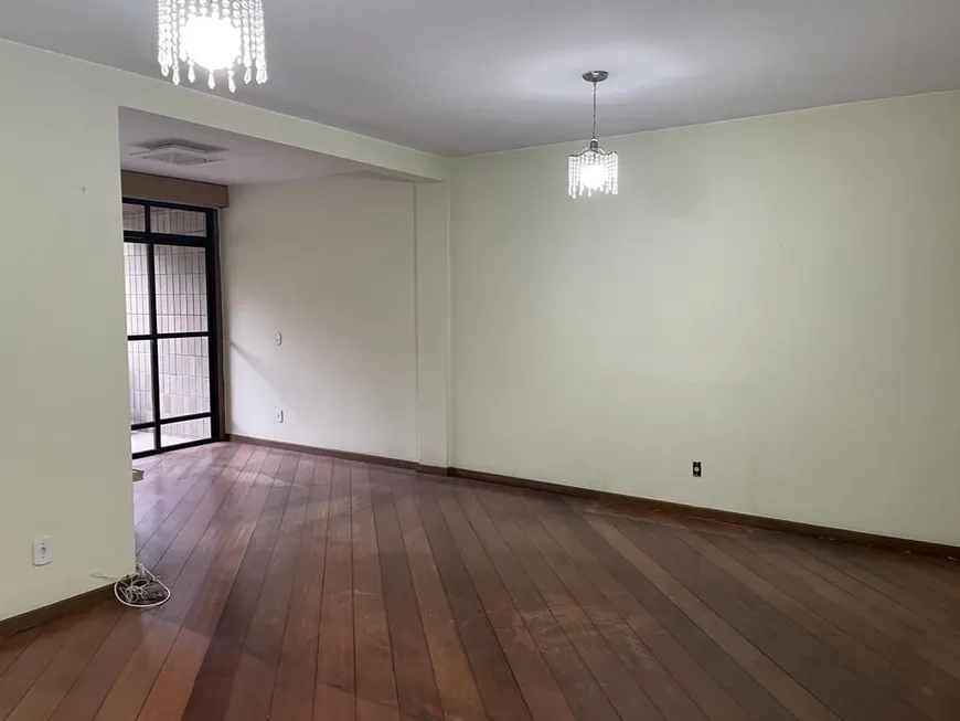 Foto 1 de Apartamento com 3 Quartos à venda, 140m² em Centro, Nova Friburgo