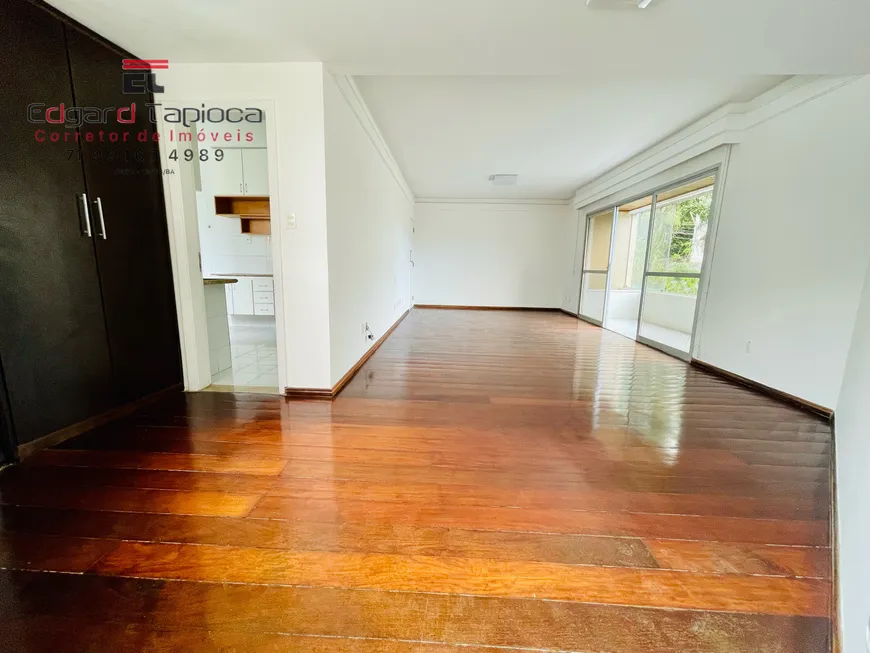 Foto 1 de Apartamento com 3 Quartos à venda, 147m² em Candeal, Salvador