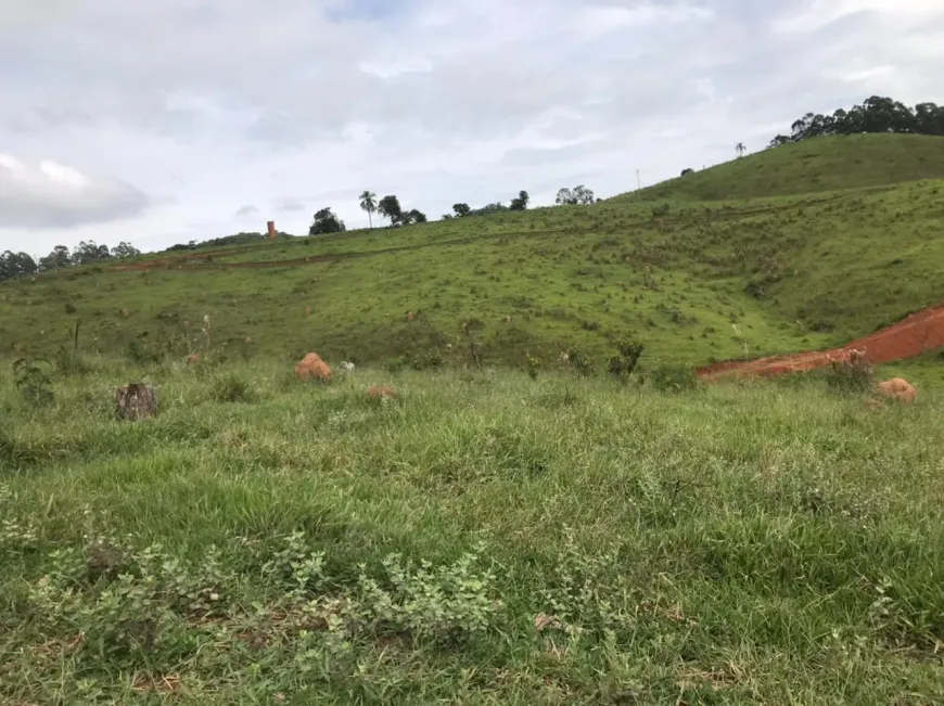 Foto 1 de Lote/Terreno à venda, 600m² em Centro, Igaratá