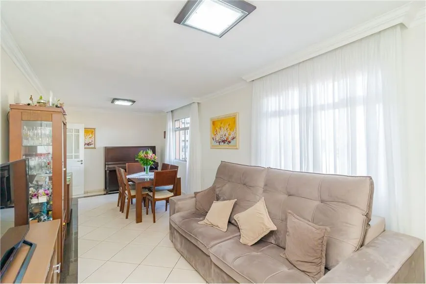 Foto 1 de Apartamento com 3 Quartos à venda, 87m² em Cabral, Curitiba