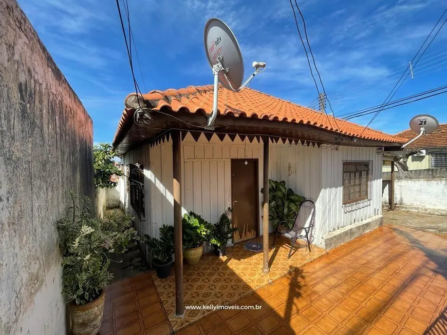 Foto 1 de Casa com 2 Quartos à venda, 240m² em Vila Sao Jorge, Presidente Prudente