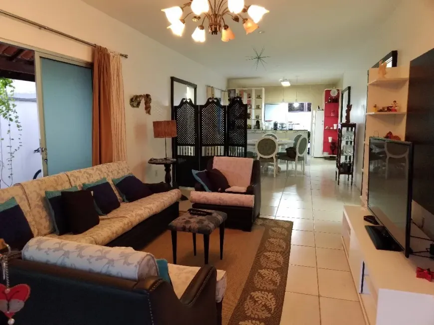 Foto 1 de Casa de Condomínio com 3 Quartos à venda, 160m² em Jacunda, Aquiraz