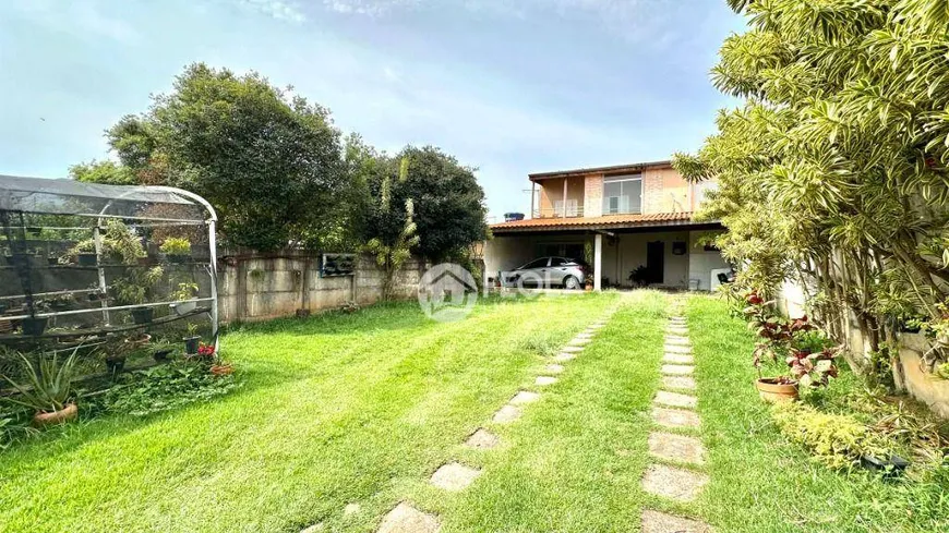 Foto 1 de Casa com 3 Quartos à venda, 183m² em Praia Azul, Americana