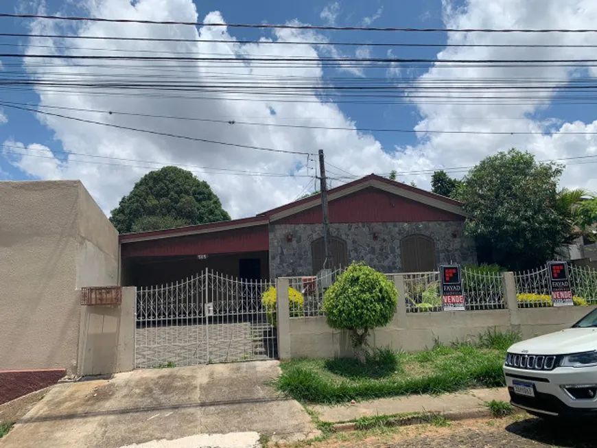 Foto 1 de Casa com 5 Quartos à venda, 130m² em Uvaranas, Ponta Grossa