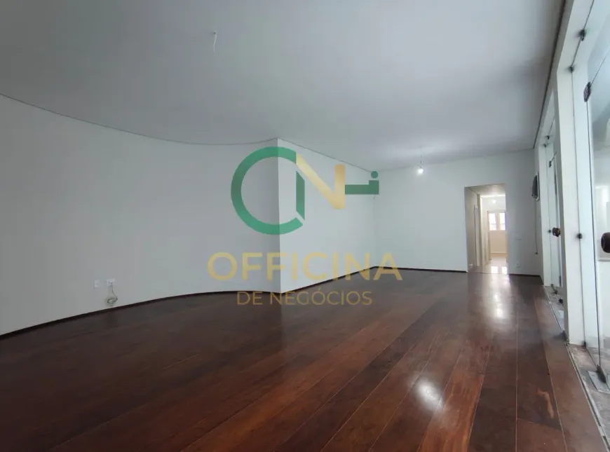 Foto 1 de Casa com 3 Quartos à venda, 212m² em Embaré, Santos