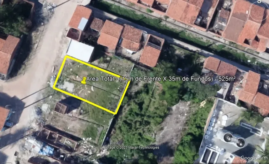 Foto 1 de Lote/Terreno à venda, 525m² em Barroso, Fortaleza