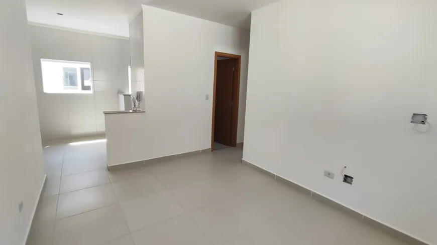 Foto 1 de Casa de Condomínio com 2 Quartos à venda, 58m² em Jardim Esmeralda, Praia Grande