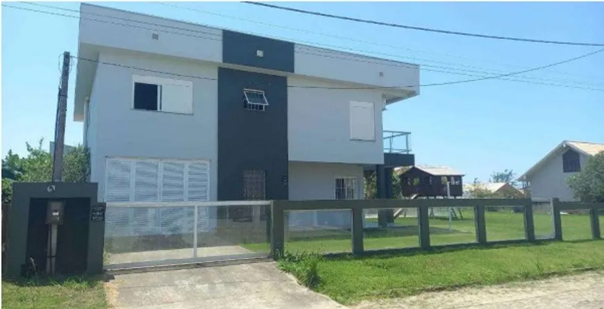 Foto 1 de Casa com 1 Quarto à venda, 600m² em Praia Real, Torres