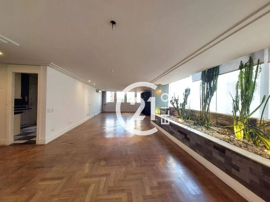 Foto 1 de Apartamento com 2 Quartos à venda, 184m² em Cerqueira César, São Paulo