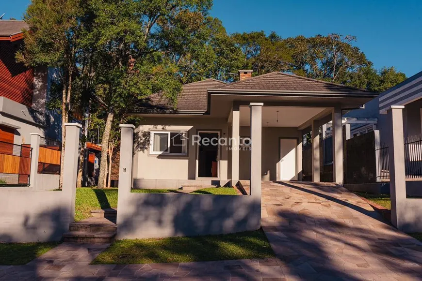 Foto 1 de Casa com 3 Quartos à venda, 157m² em Vivendas do Arvoredo, Gramado