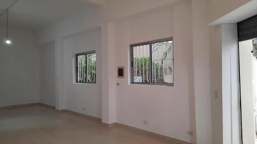Foto 1 de Ponto Comercial para alugar, 56m² em Boqueirão, Santos