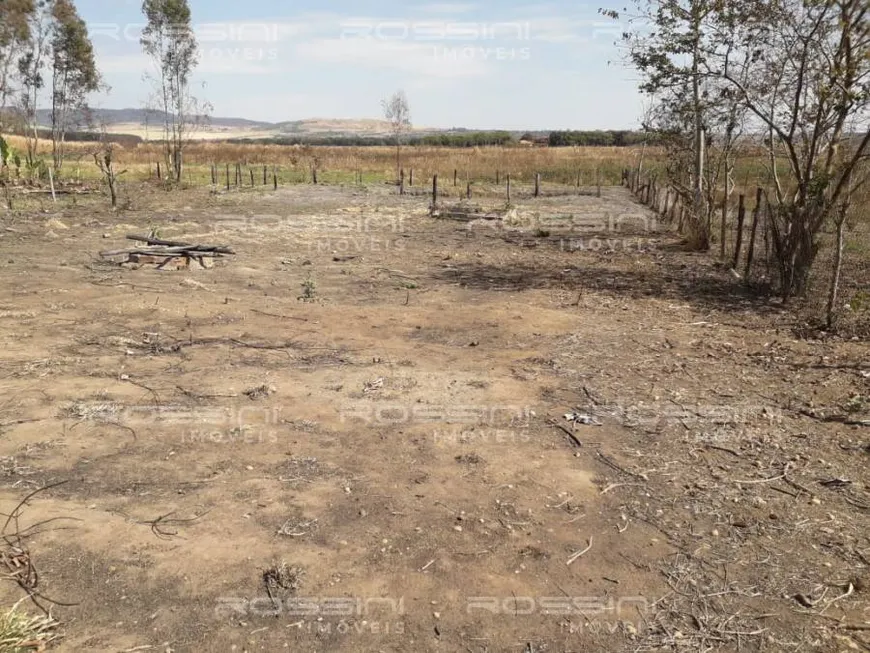 Foto 1 de Lote/Terreno à venda, 1700m² em , Serra Azul