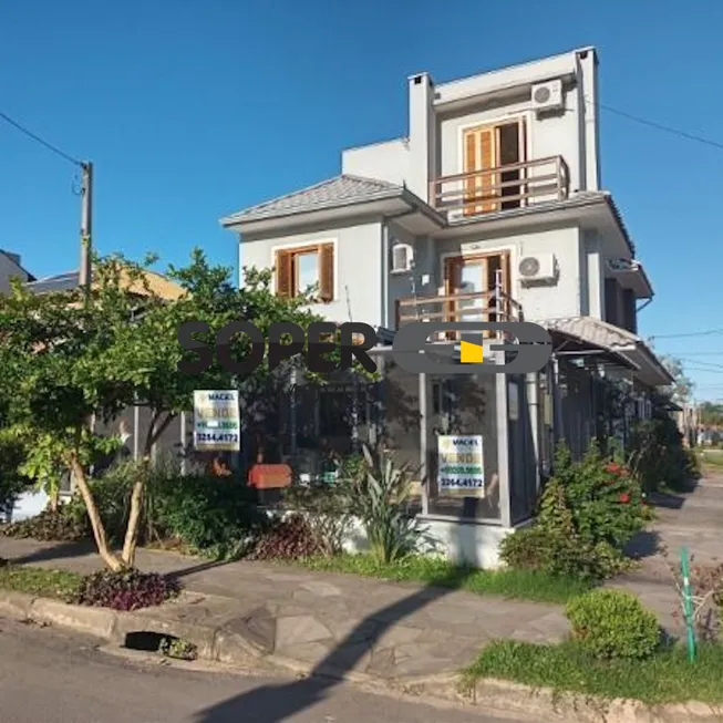 Foto 1 de Sobrado com 3 Quartos à venda, 181m² em Hípica, Porto Alegre