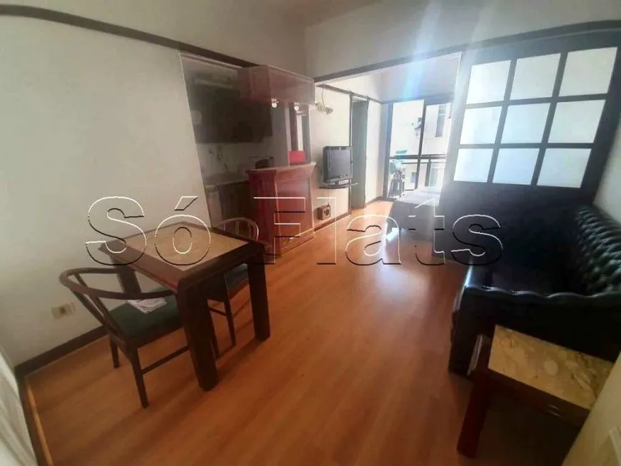 Foto 1 de Apartamento com 1 Quarto à venda, 32m² em República, São Paulo