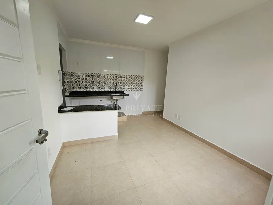 Foto 1 de Apartamento com 2 Quartos à venda, 37m² em Parque Vitória, São Paulo