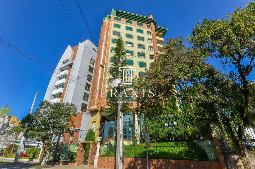 Foto 1 de Apartamento com 3 Quartos à venda, 149m² em Alto, Curitiba