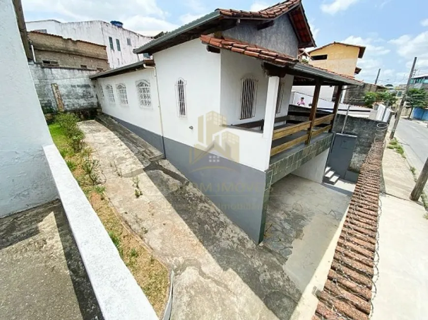 Foto 1 de Casa com 3 Quartos à venda, 234m² em Céu Azul, Belo Horizonte