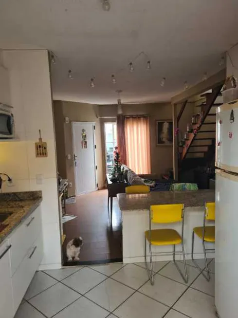 Foto 1 de Casa de Condomínio com 3 Quartos à venda, 90m² em Vila Caputera, Mogi das Cruzes