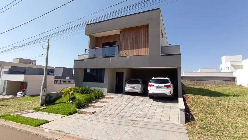 Foto 1 de Casa de Condomínio com 3 Quartos à venda, 244m² em Residencial Damha, Araraquara