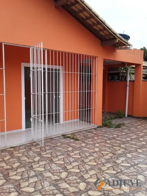 Foto 1 de Casa com 2 Quartos à venda, 65m² em Enseada das Gaivotas, Rio das Ostras