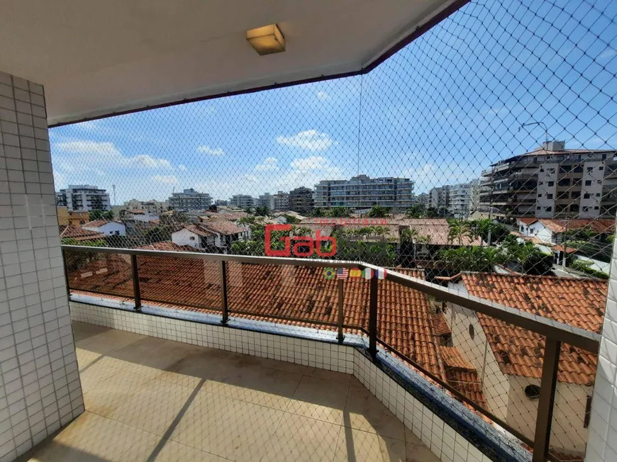 Foto 1 de Apartamento com 3 Quartos à venda, 95m² em Braga, Cabo Frio