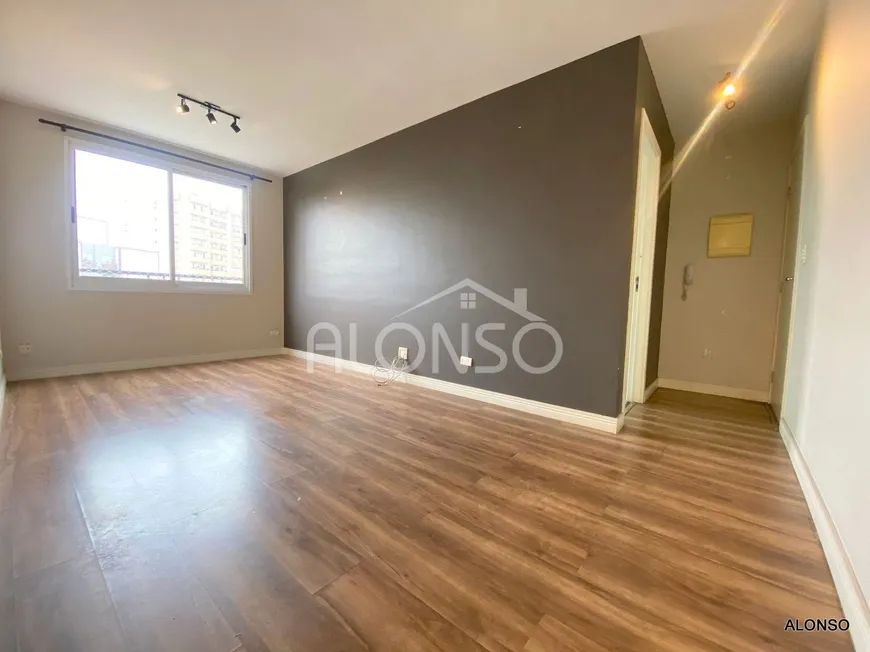 Foto 1 de Apartamento com 2 Quartos à venda, 55m² em Jardim Ester Yolanda, São Paulo