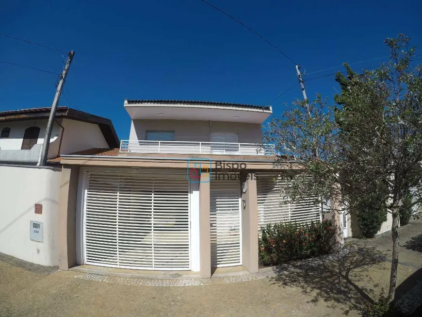 Foto 1 de Casa com 3 Quartos à venda, 230m² em Parque Novo Mundo, Americana