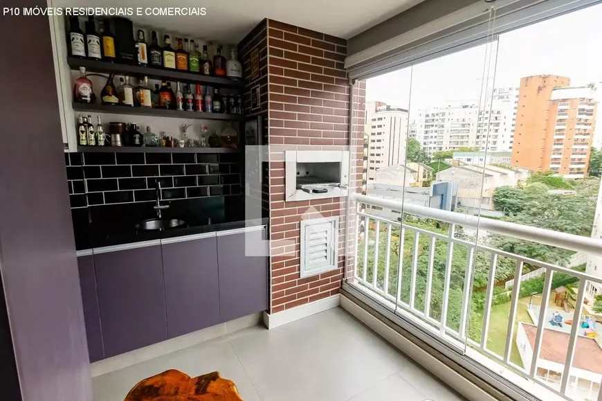 Foto 1 de Apartamento com 2 Quartos à venda, 74m² em Panamby, São Paulo