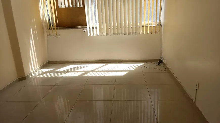 Foto 1 de Sala Comercial com 1 Quarto para alugar, 32m² em Centro, Rio de Janeiro