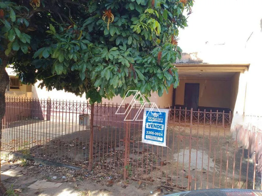 Foto 1 de Lote/Terreno à venda, 432m² em Alto Cafezal, Marília