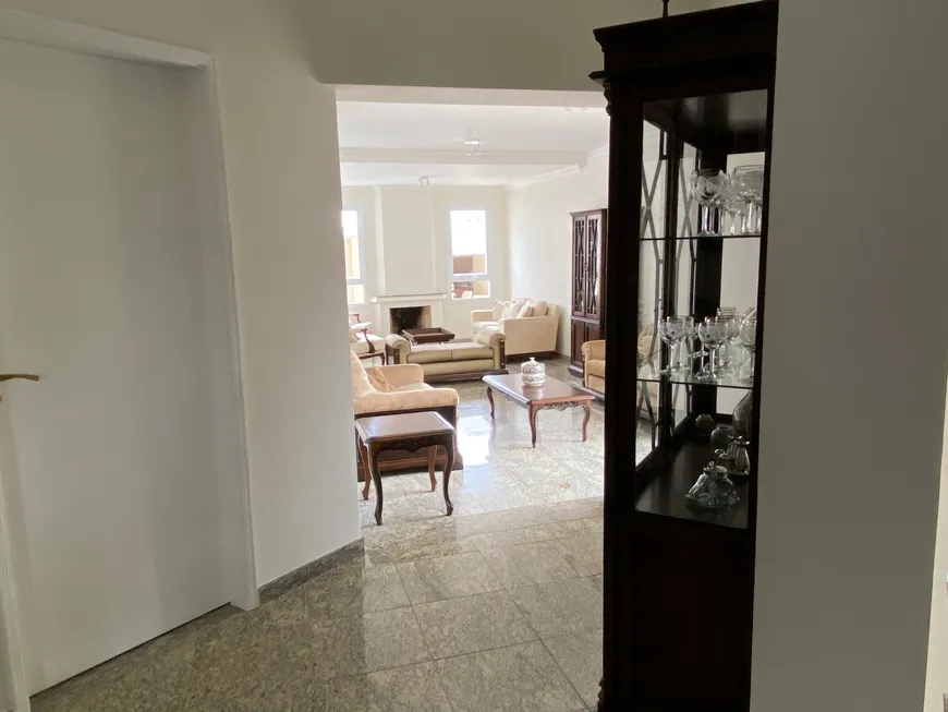 Foto 1 de Casa de Condomínio com 5 Quartos à venda, 438m² em Alphaville, Santana de Parnaíba