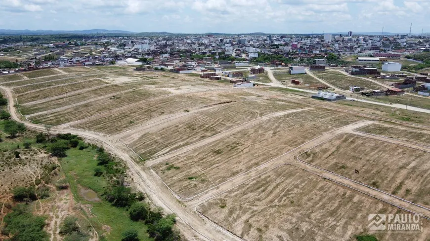 Foto 1 de Lote/Terreno à venda, 160m² em Centro, Surubim