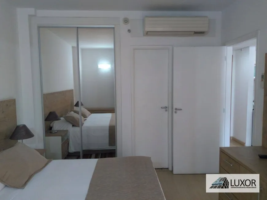 Foto 1 de Flat com 1 Quarto para venda ou aluguel, 43m² em Boqueirão, Santos