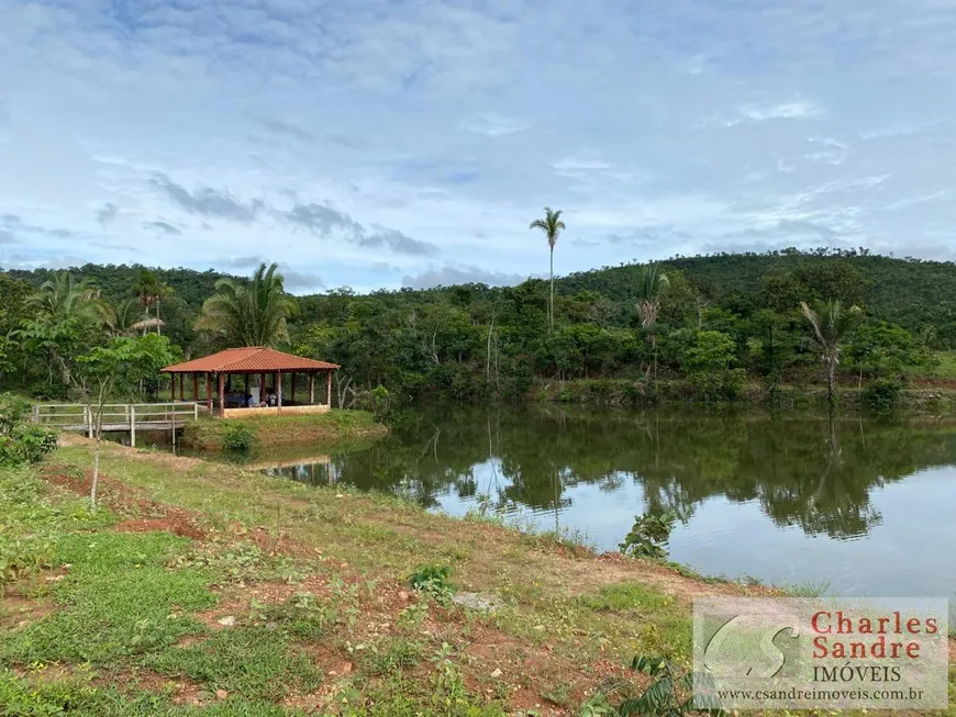 Foto 1 de Fazenda/Sítio com 2 Quartos à venda, 106m² em Zona Rural, Uruaçu